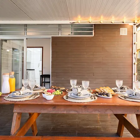 Host Wise - Charming Spacious Duplex House * São Mamede de Infesta