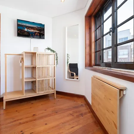 Host Wise - Charming Spacious Duplex House Casa de Férias *